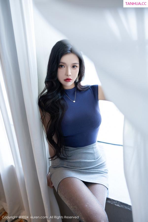 [XiuRen]高清写真图 2024.08.29 No.9082 娜比 美腿黑丝